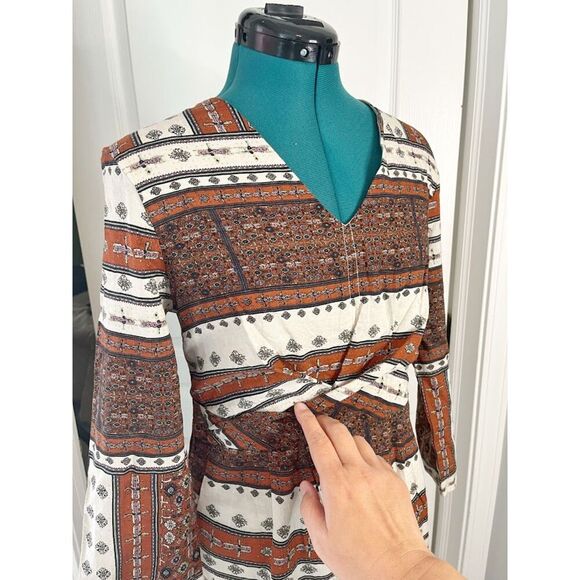 Entro NWT Batik Print 3/4 Sleeve V Neck Crop Wide Leg One Piece Jumpsuit Romper - Picture 6 of 14